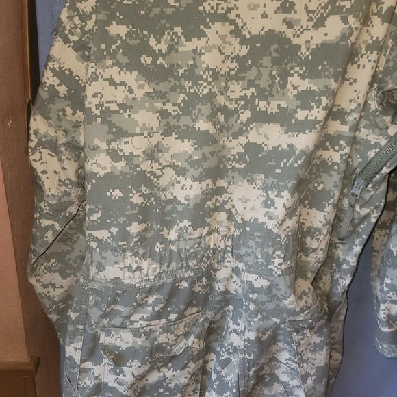 Coveralls, XL ABU pattern aka Digital Camo Coveralls-New - Picture 3 of 9